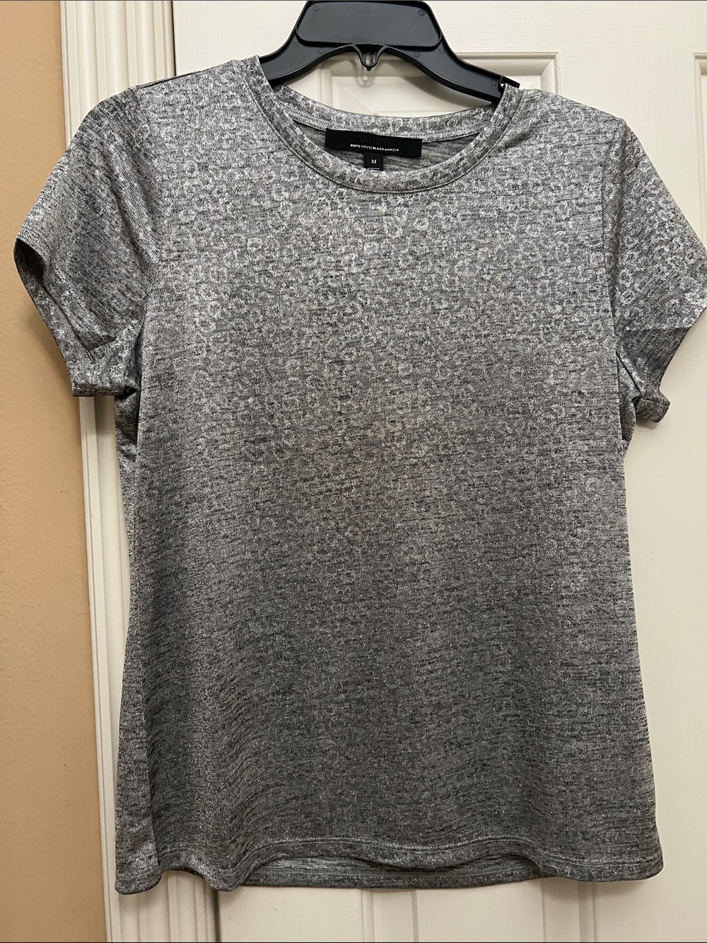 White House Black Market Heathered Gray Short-Sleeve Crewneck Top